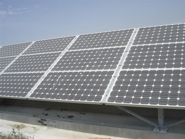 Lavaggio pannelli fotovoltaici sporchi